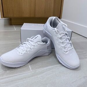 Nike metcon lifting shoe, womens size 8, white